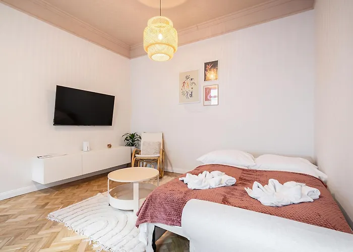 Daydream Den Apartman